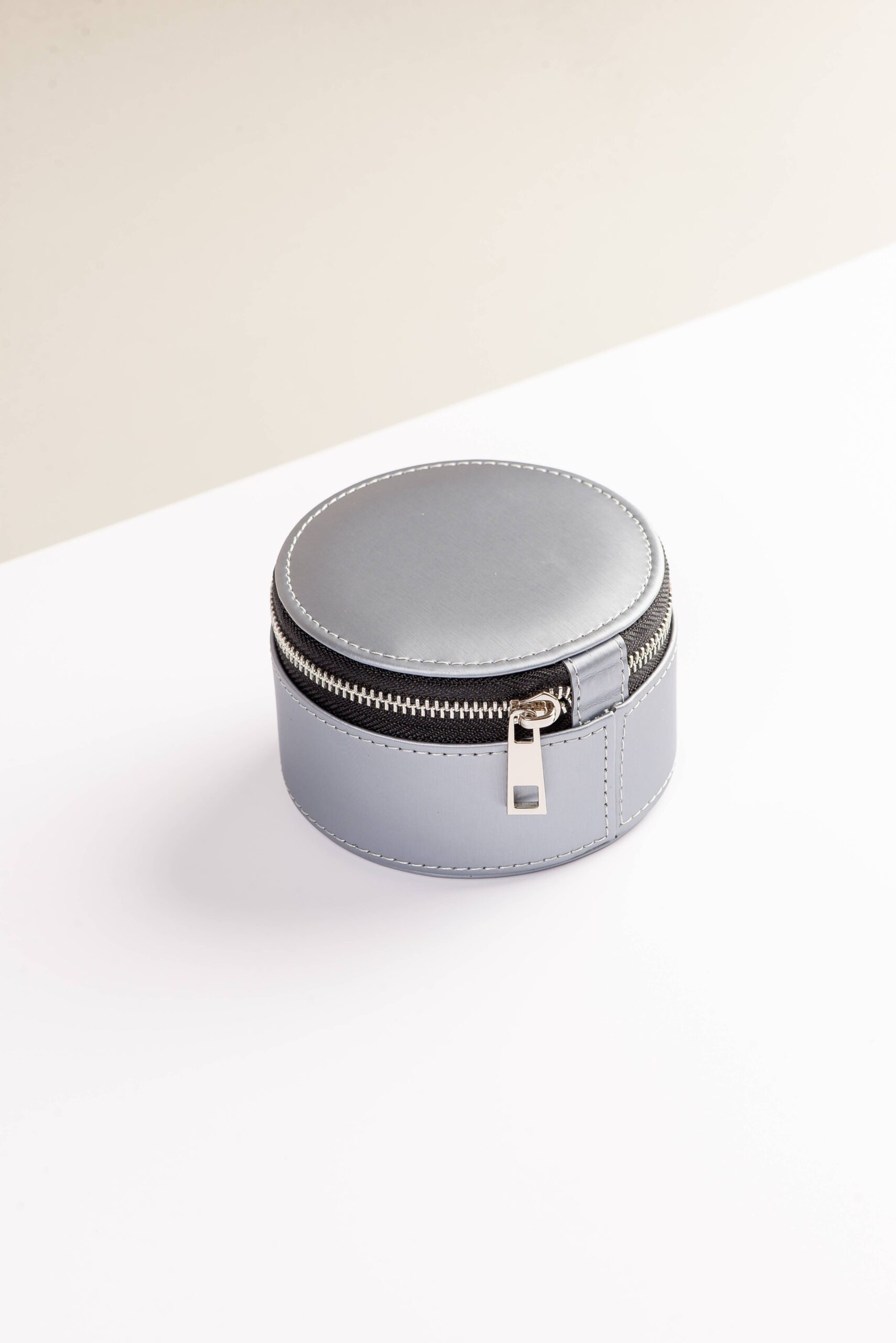 STONEBRIDGE Contemporary Watch Case